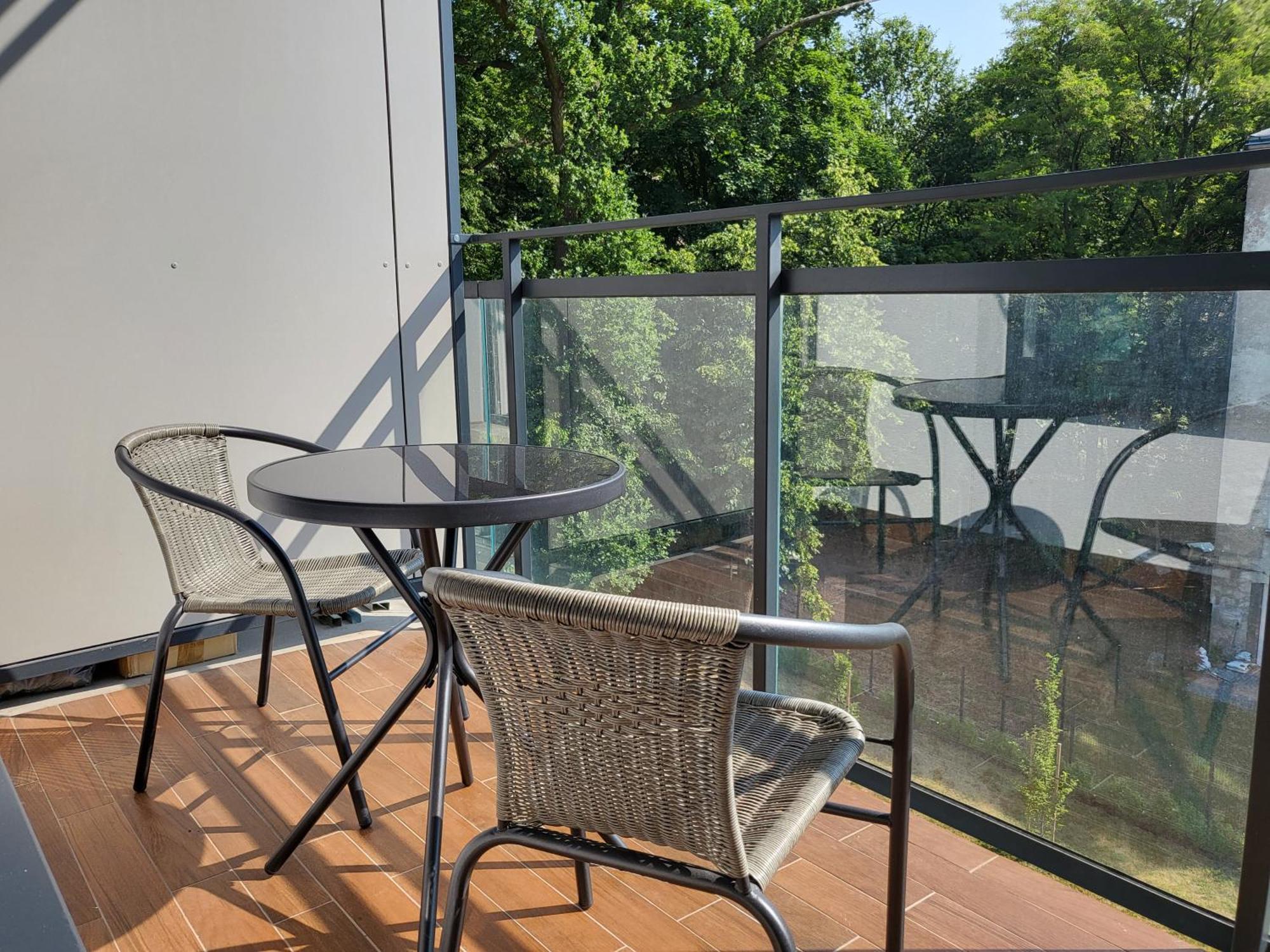 Apartment Przyfabryczny Ksiezy Mlyn - Bezplatny Garaz - Klimatyzacja - Fv Lodz  Ngoại thất bức ảnh