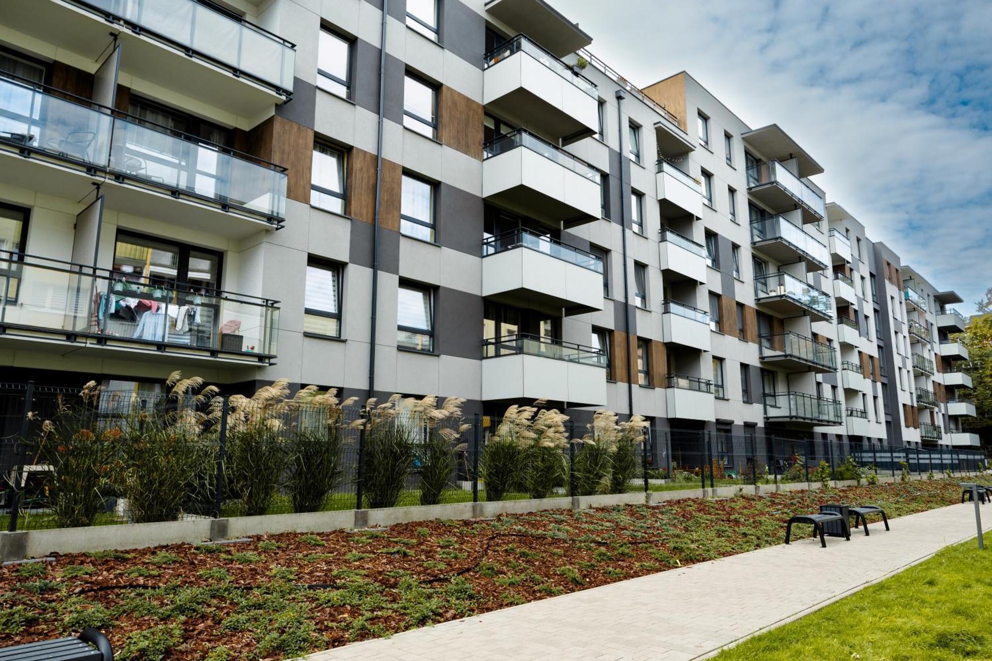 Apartment Przyfabryczny Ksiezy Mlyn - Bezplatny Garaz - Klimatyzacja - Fv Lodz  Ngoại thất bức ảnh